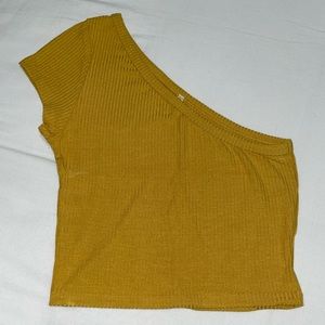 Emma & Sam Gold One Shoulder Ribbed Crop Tee